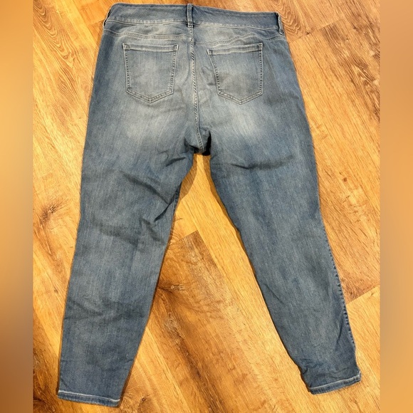 Torrid Skinny Premium High Rise Jegging Jeans - Medium Wash - Size 20 - Picture 2 of 5